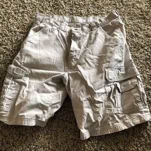 Wrangler shorts sz 32